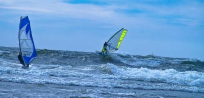 surf cas