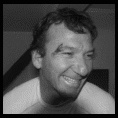 Mastilaso, 
En Ritoque, subí la botavara para navegar con menos viento, me catapulte y caí de cabeza en el mástil.
Jajajaja, gajes del oficio. Pa tus archivos de daños de windmaster.
Saludos Yerko.
Pablo Varela Münchmeyer

